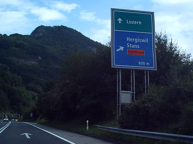 Swiss_Frutiger_Traffic_Sign