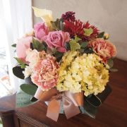 女性用 送別会用アレンジ シックに 女性用 送別会用アレンジ シックに