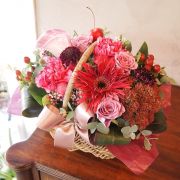 女性用 結婚祝いアレンジメント 大人っぽいピンク 女性用 結婚祝いアレンジメント 大人っぽいピンク